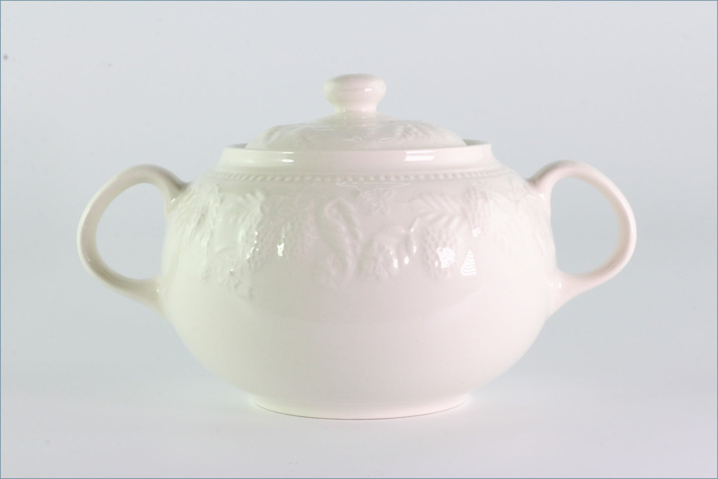 Barratts - Strawberry Cream - Lidded Sugar Bowl