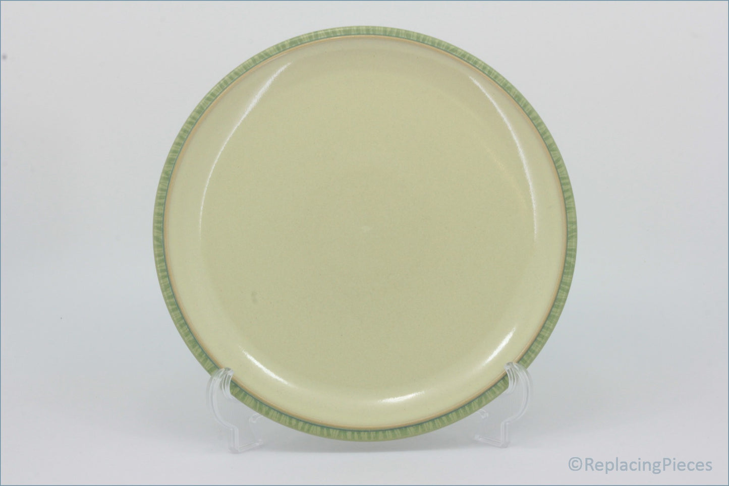 Denby - Calm - Dinner Plate (Light Green) - Beige plate with a green rim on a white background
