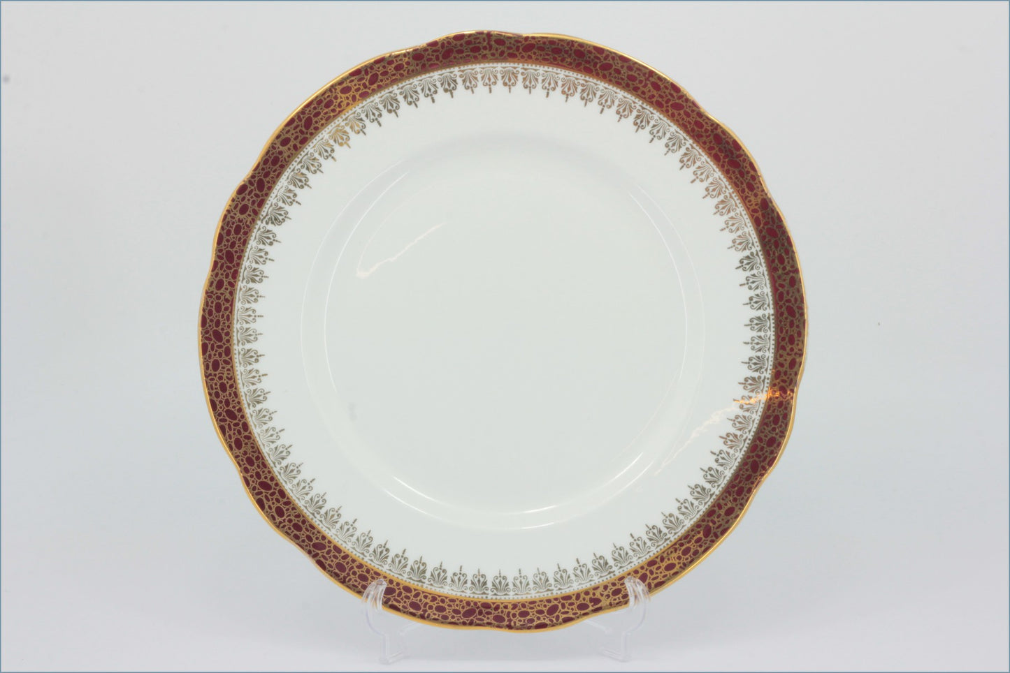 Duchess - Winchester (Red) - 9 1/2" Luncheon Plate