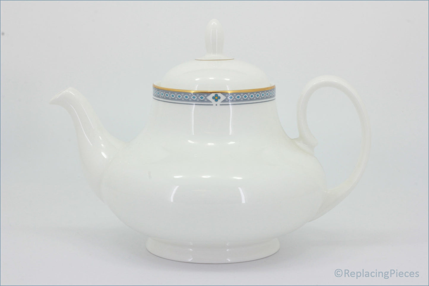 Marks & Spencer - Felsham - Teapot - White teapot with decorative band on a white background