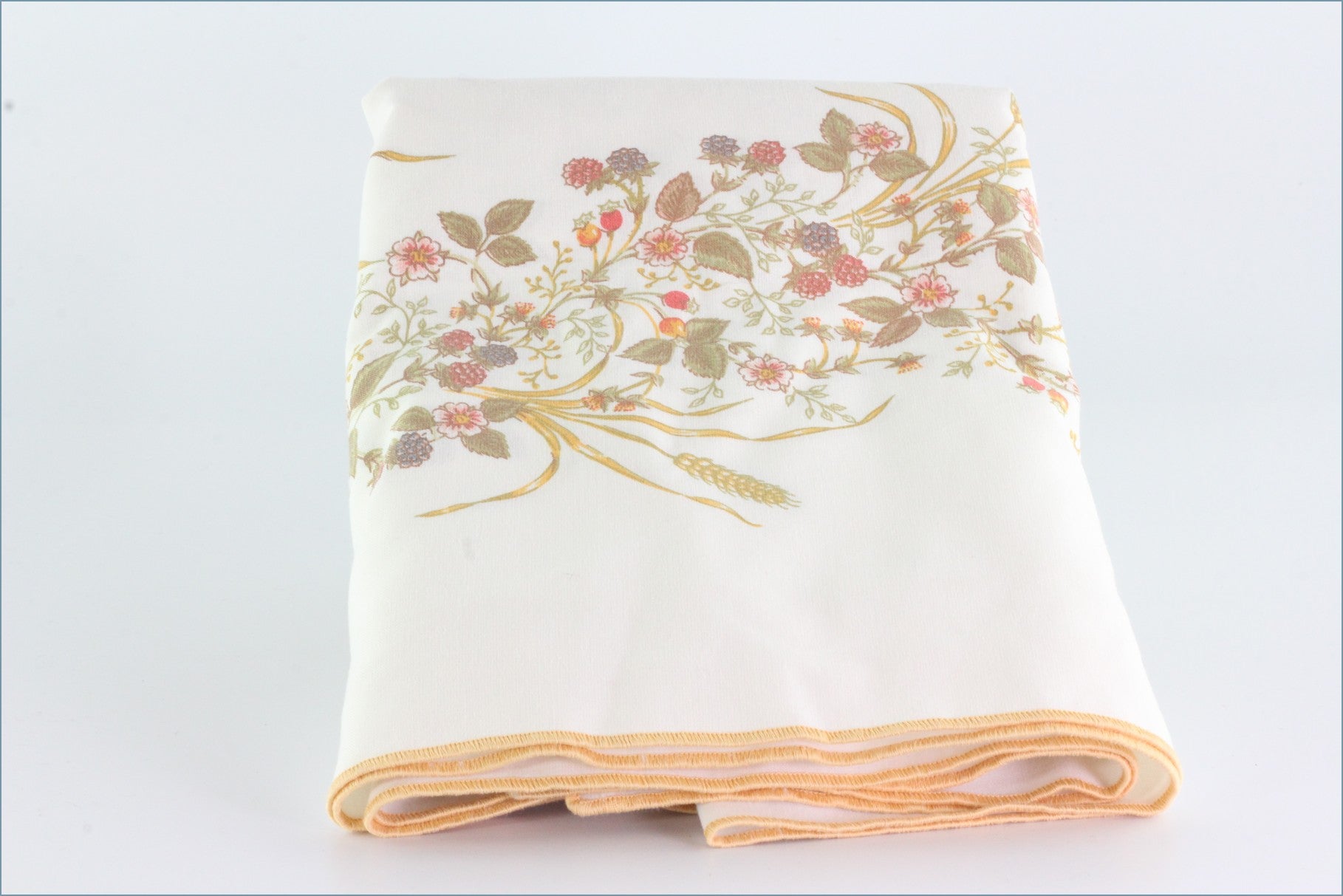 Marks & Spencer - Harvest - Oblong Tablecloth