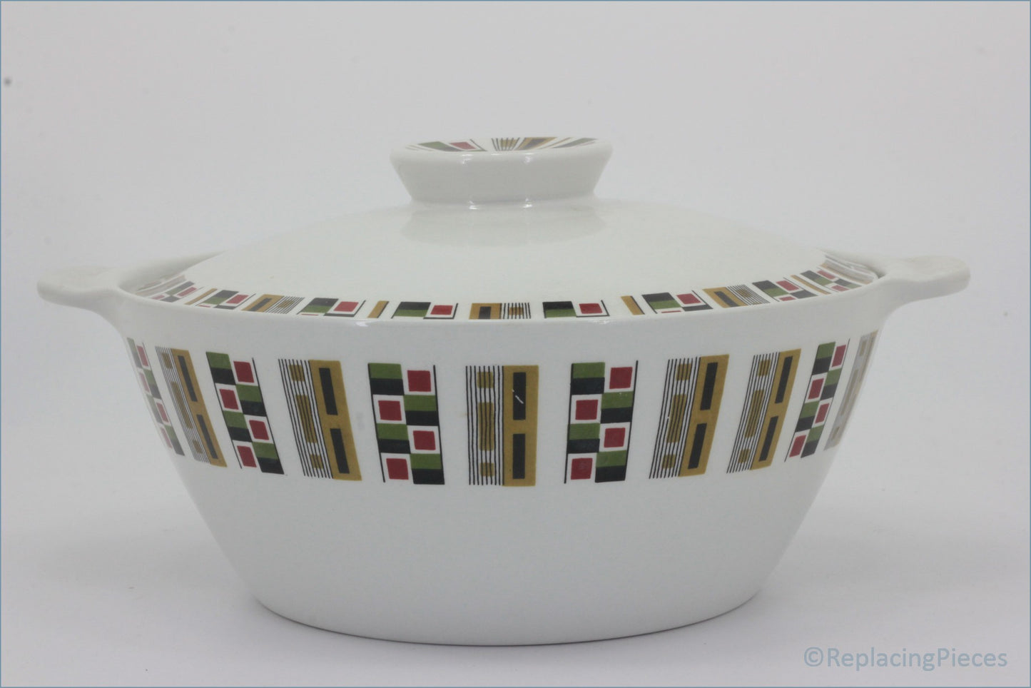 Alfred Meakin - Random - Lidded Vegetable Dish