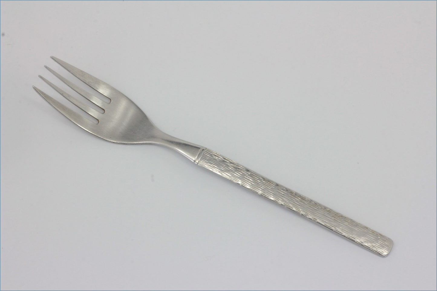 Oneida - Highland Wood - Dinner Fork