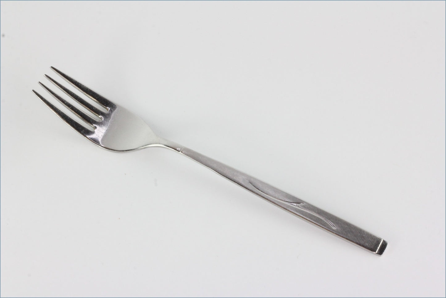 Oneida - Vanessa - Dessert Fork