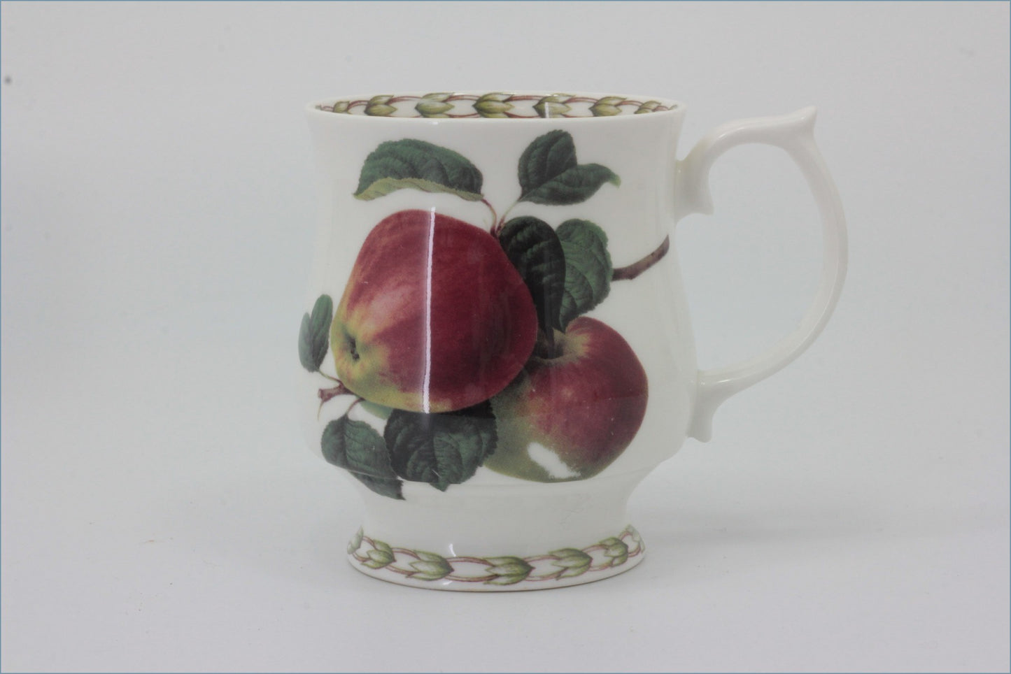 Queens - Hookers Fruit - Mug (Apple)