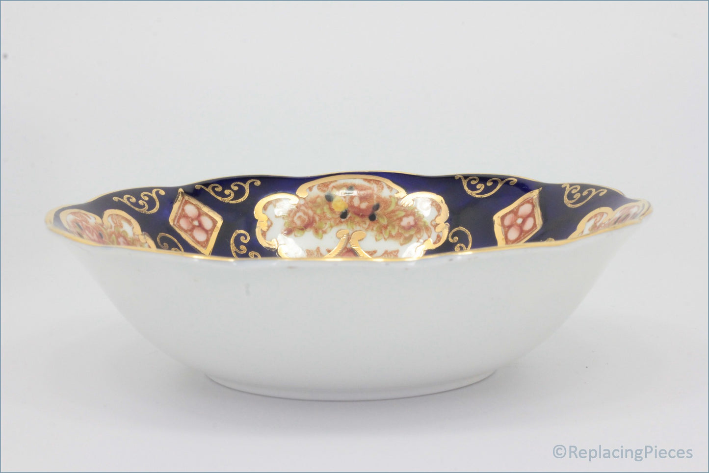 Royal Albert - Heirloom - Cereal Bowl
