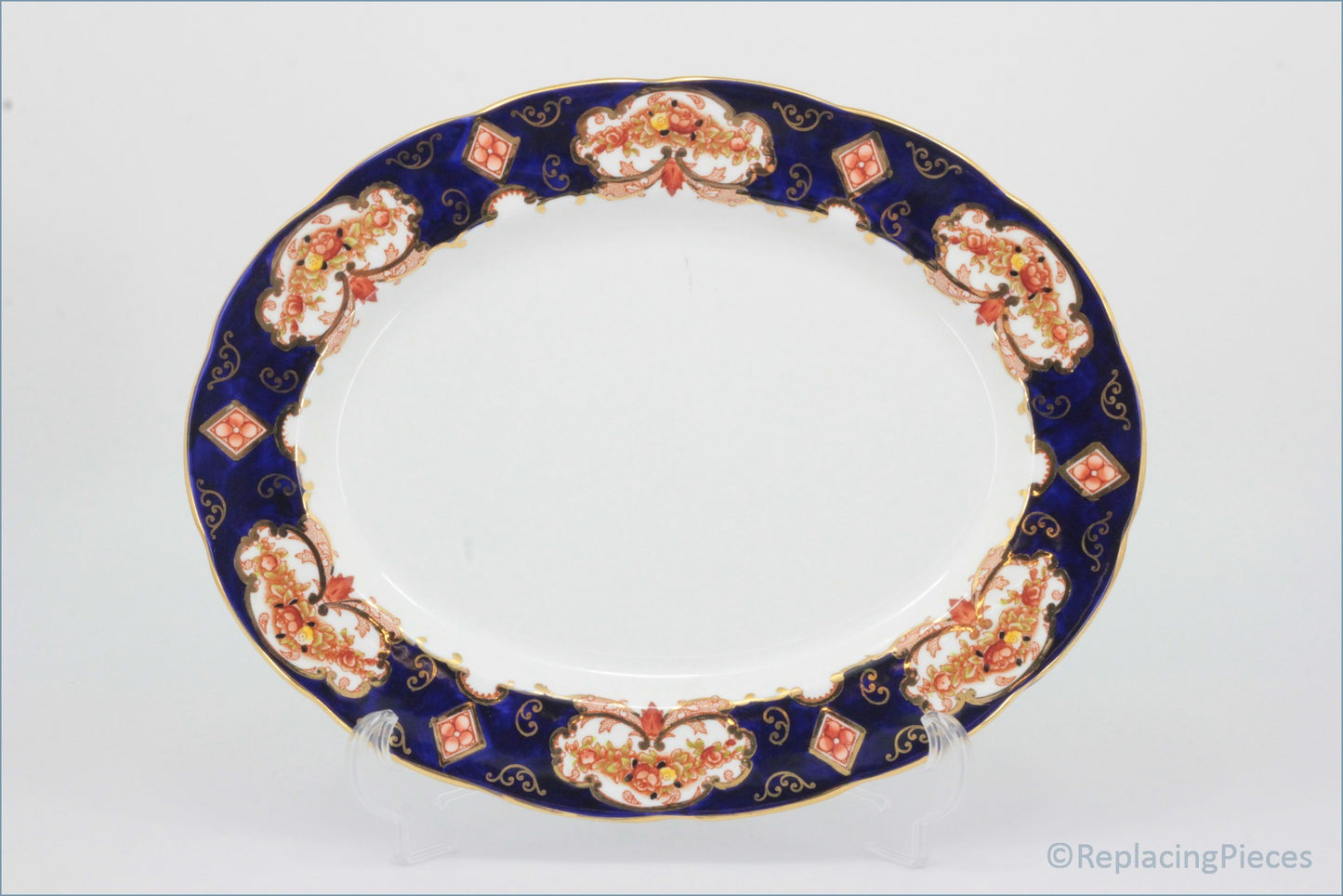 Royal Albert - Heirloom - 13" Oval Platter