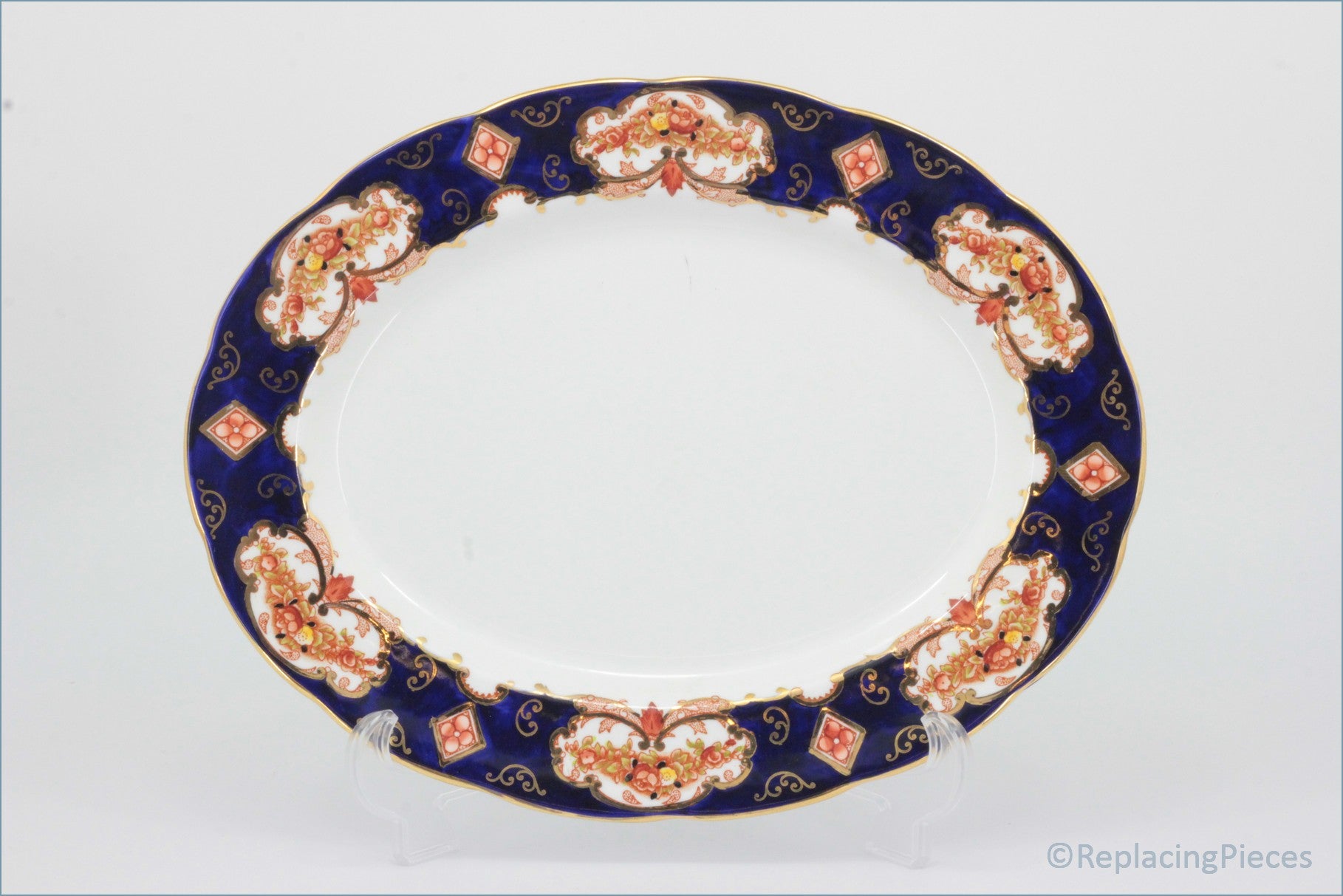 Royal Albert - Heirloom - 13" Oval Platter