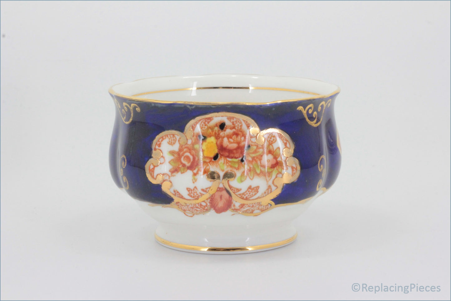 Royal Albert - Heirloom - Sugar Bowl (Coffee)