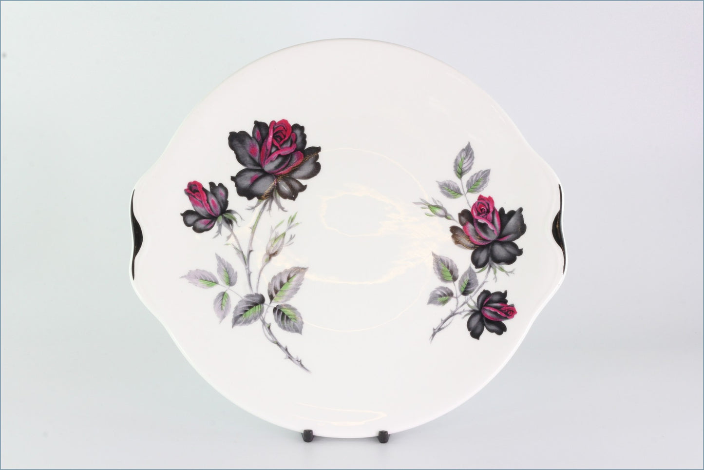 Royal Albert - Masquerade - Bread & Butter Serving Plate (Patterned)