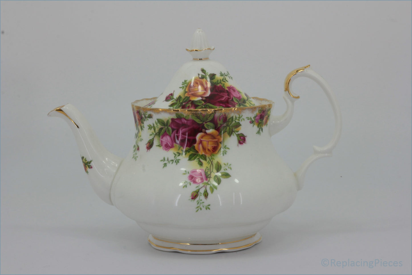 Royal Albert - Old Country Roses - 1 1/4 Pint Teapot