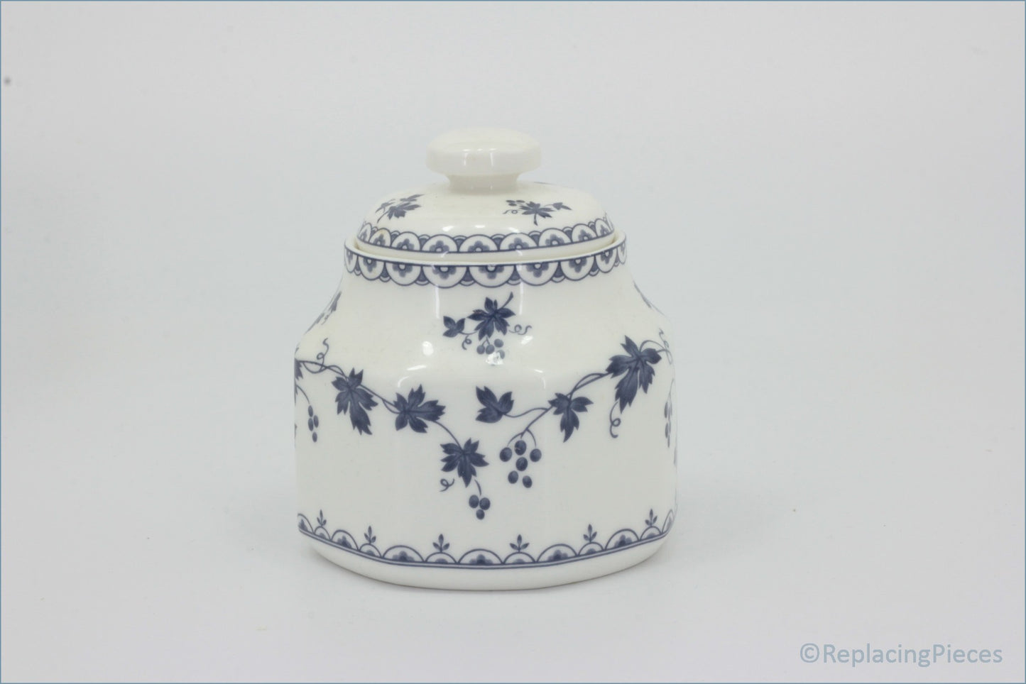 Royal Doulton - Hartford (LS1085) - Lidded Sugar Bowl - White ceramic sugar bowl with blue floral patterns on a white background