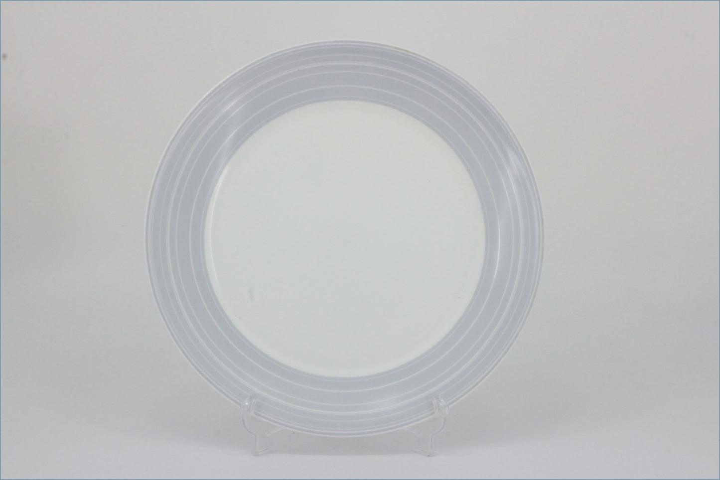 Royal Doulton - Line - 8 3/4" Salad Plate
