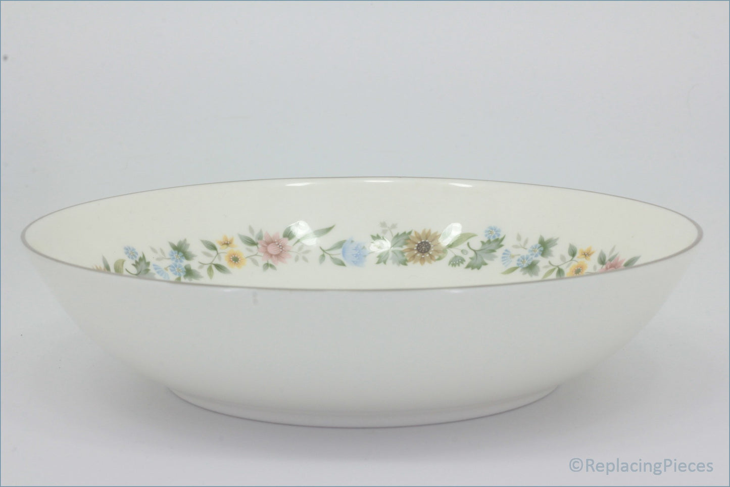 Royal Doulton - Pastorale (H5002) - Cereal Bowl - Floral-patterned ceramic bowl