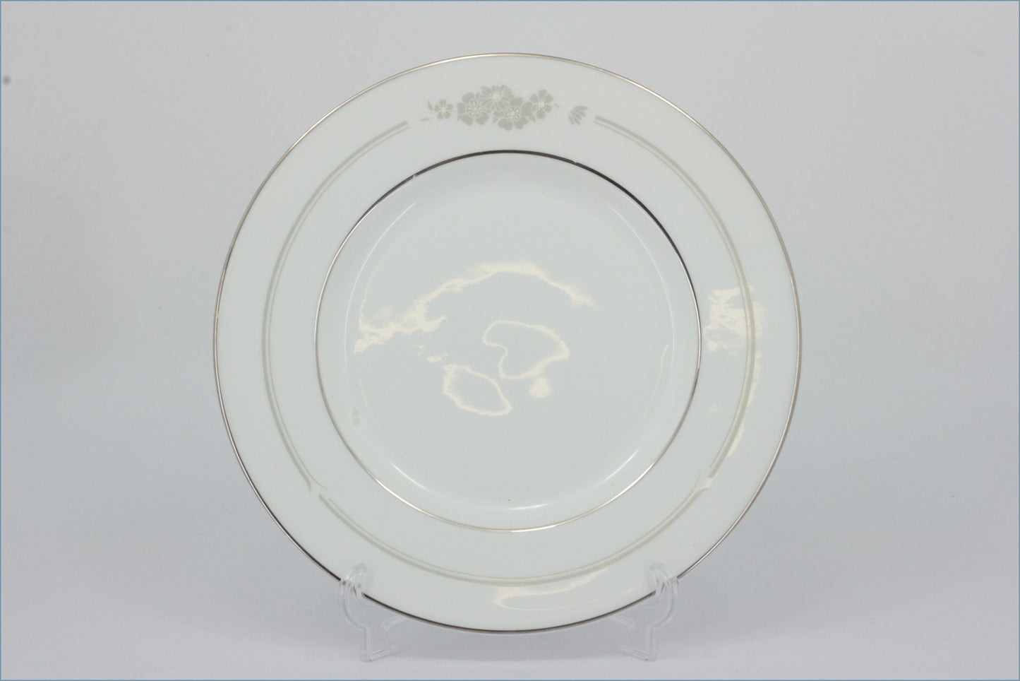Royal Doulton - Quintet - 8" Salad Plate