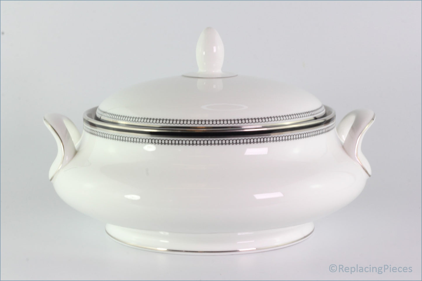 Royal Doulton - Sarabande (H5023) - Lidded Vegetable Dish