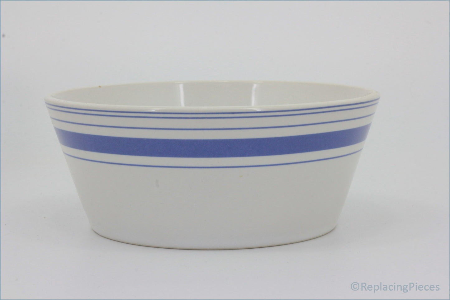 Royal Doulton - Chophouse Blue - Cereal Bowl - White bowl with blue stripes on a white background