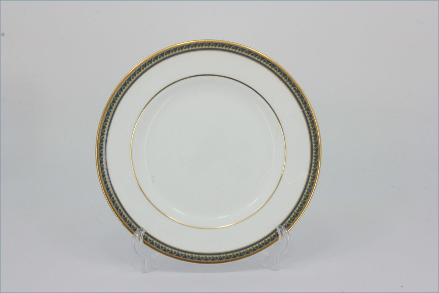 Royal Doulton - Tudor Grove (H5260) - 6 5/8" Side Plate