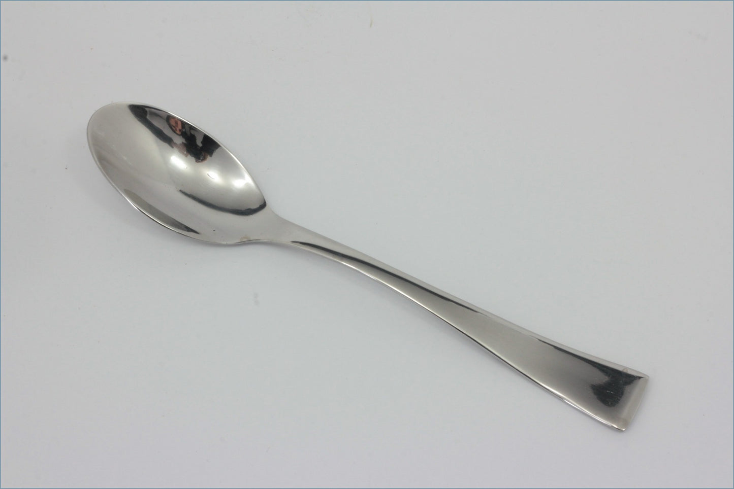 Royal Doulton - Westbury - Dessert Spoon