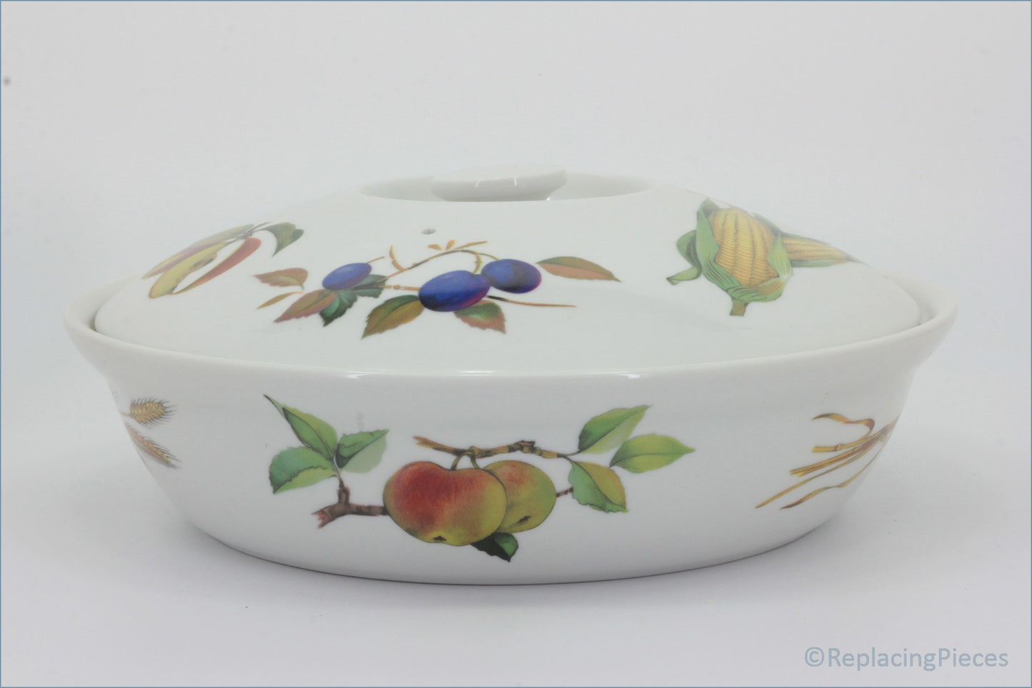 Royal Worcester - Evesham Gold - 3 Pint Casserole (Plain)