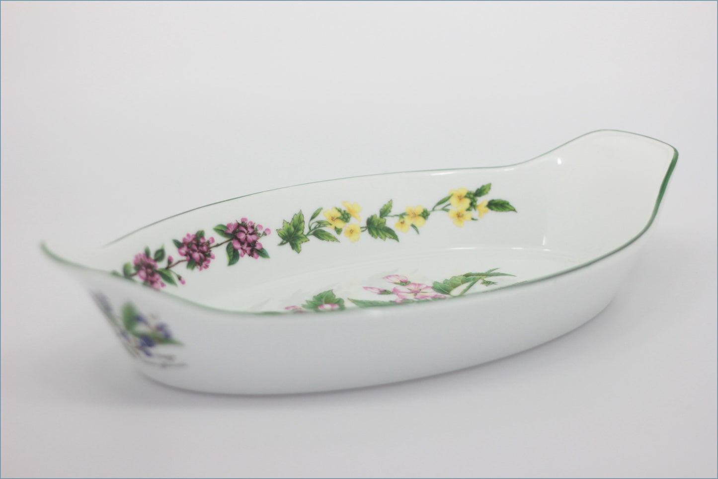 Royal Worcester - Worcester Herbs - 14" Handled Roaster