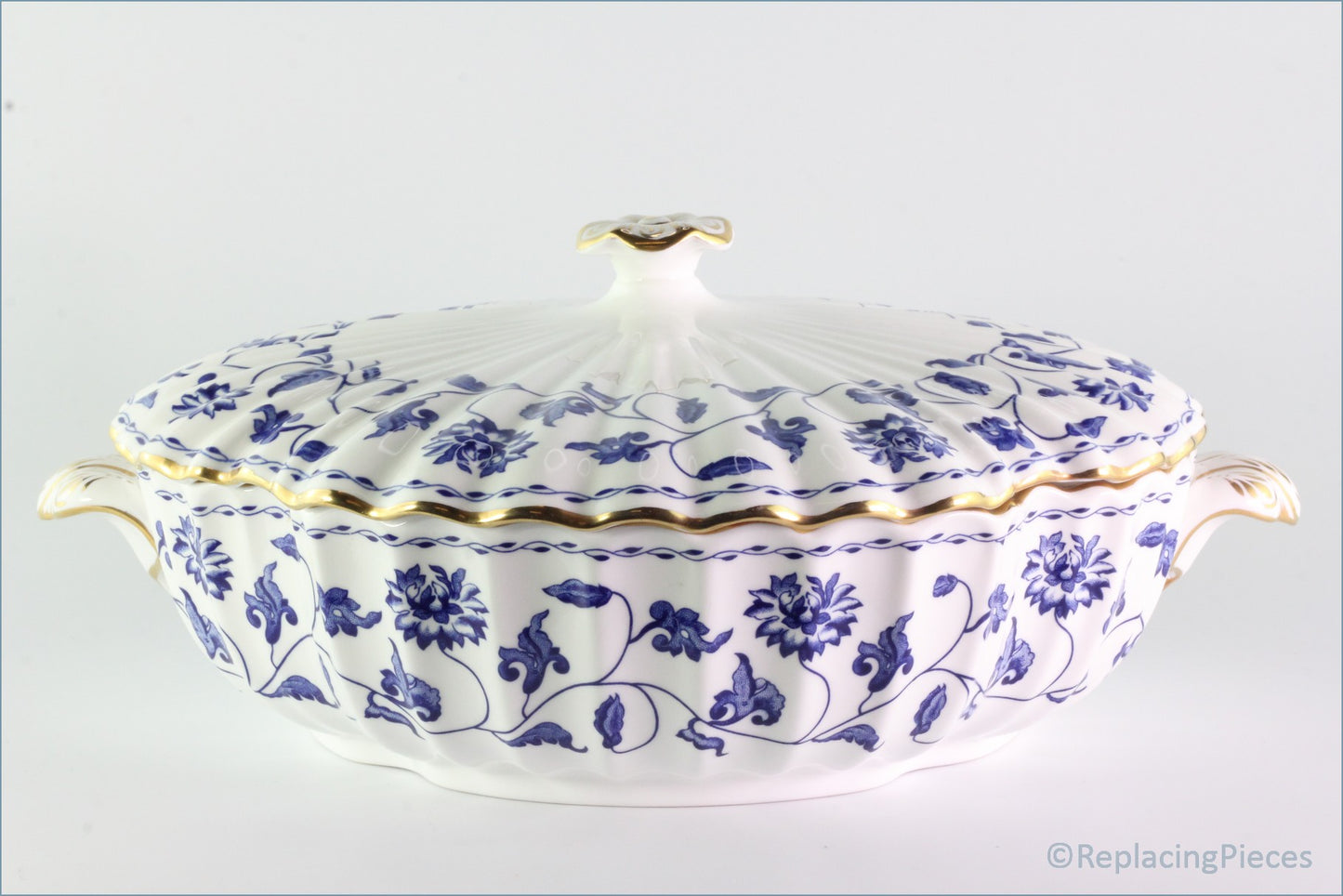 Spode - Blue Colonel - Lidded Vegetable Dish