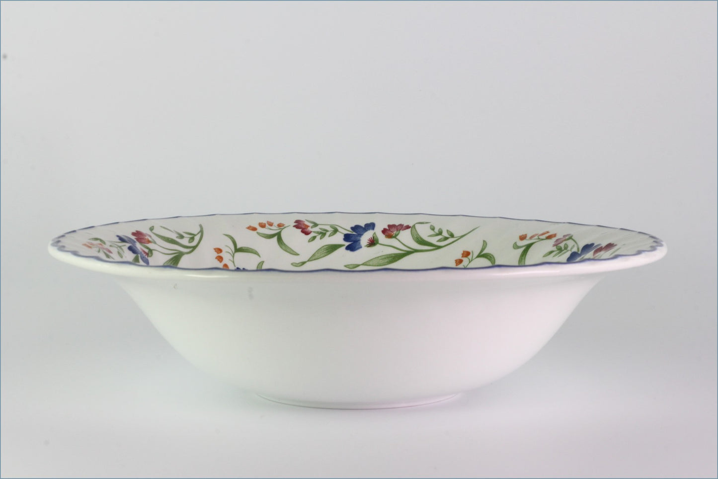 Staffordshire - Hampton Court - Salad Bowl