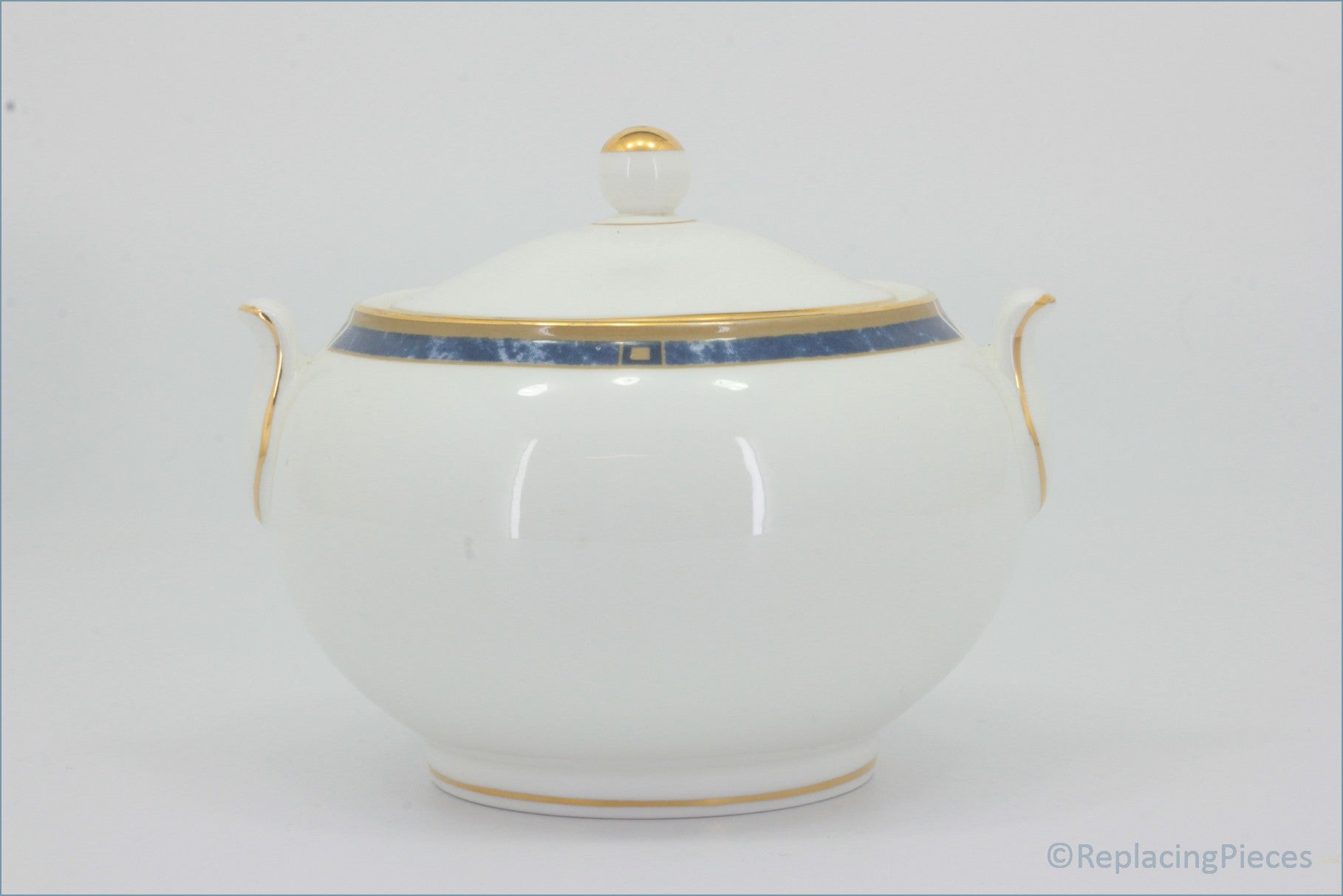Wedgwood - Cantata - Lidded Sugar Bowl (Squat)