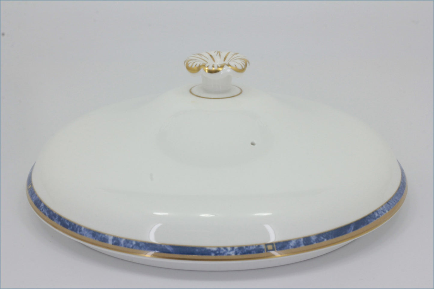 Wedgwood - Cantata - Lidded Vegetable Dish (Lid ONLY)