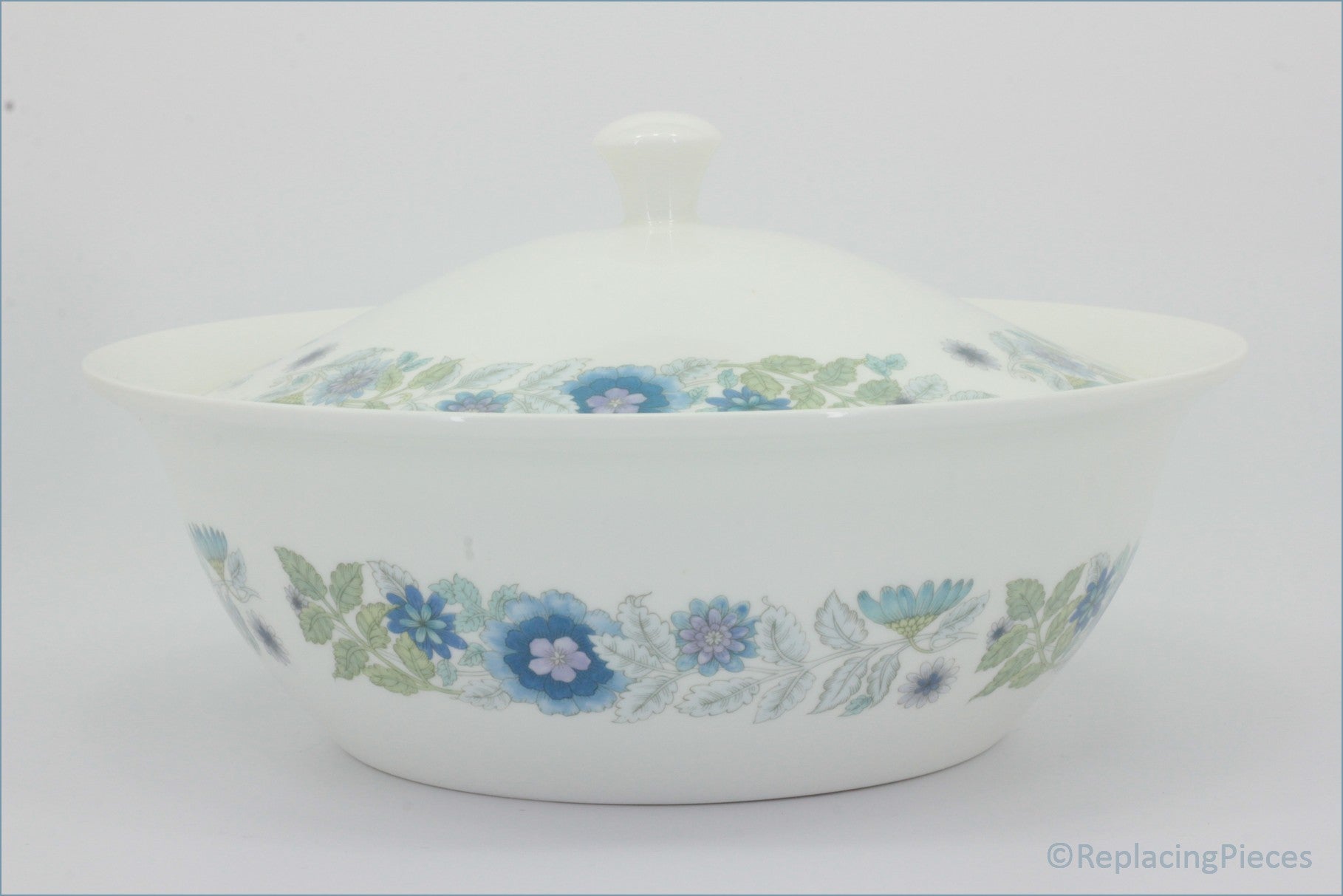 Wedgwood - Clementine (Plain) - Lidded Vegetable Dish