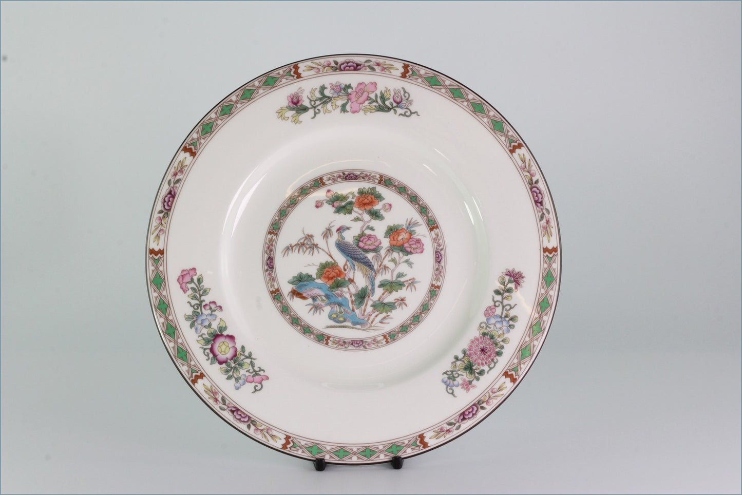 Wedgwood - Kutani Crane - 9" Luncheon Plate