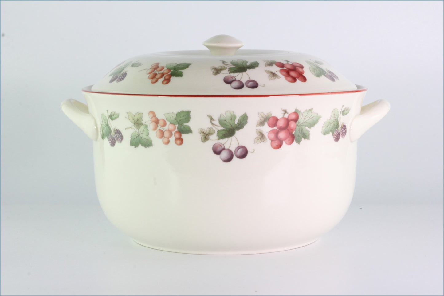 Wedgwood - Provence - 3 Pint Casserole Dish