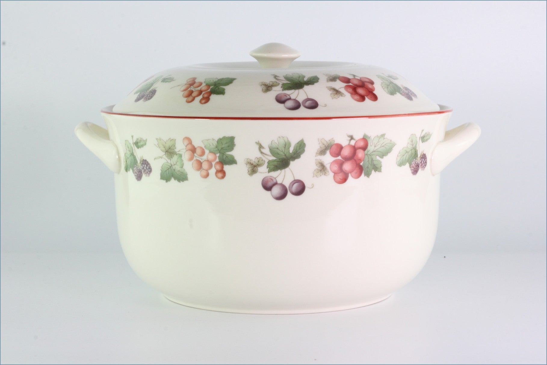Wedgwood - Provence - 3 Pint Casserole Dish