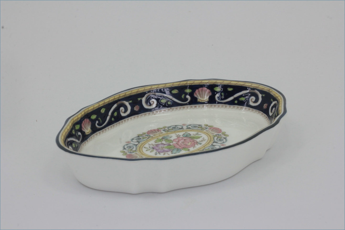 Wedgwood - Runnymede (W4472) - Pin Tray