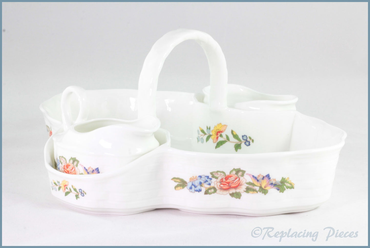 Aynsley - Cottage Garden - Strawberry Basket