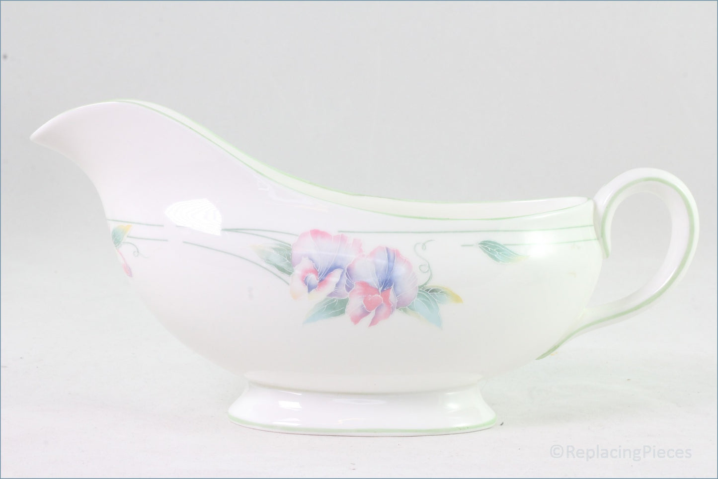 Aynsley - Little Sweetheart - Gravy Boat