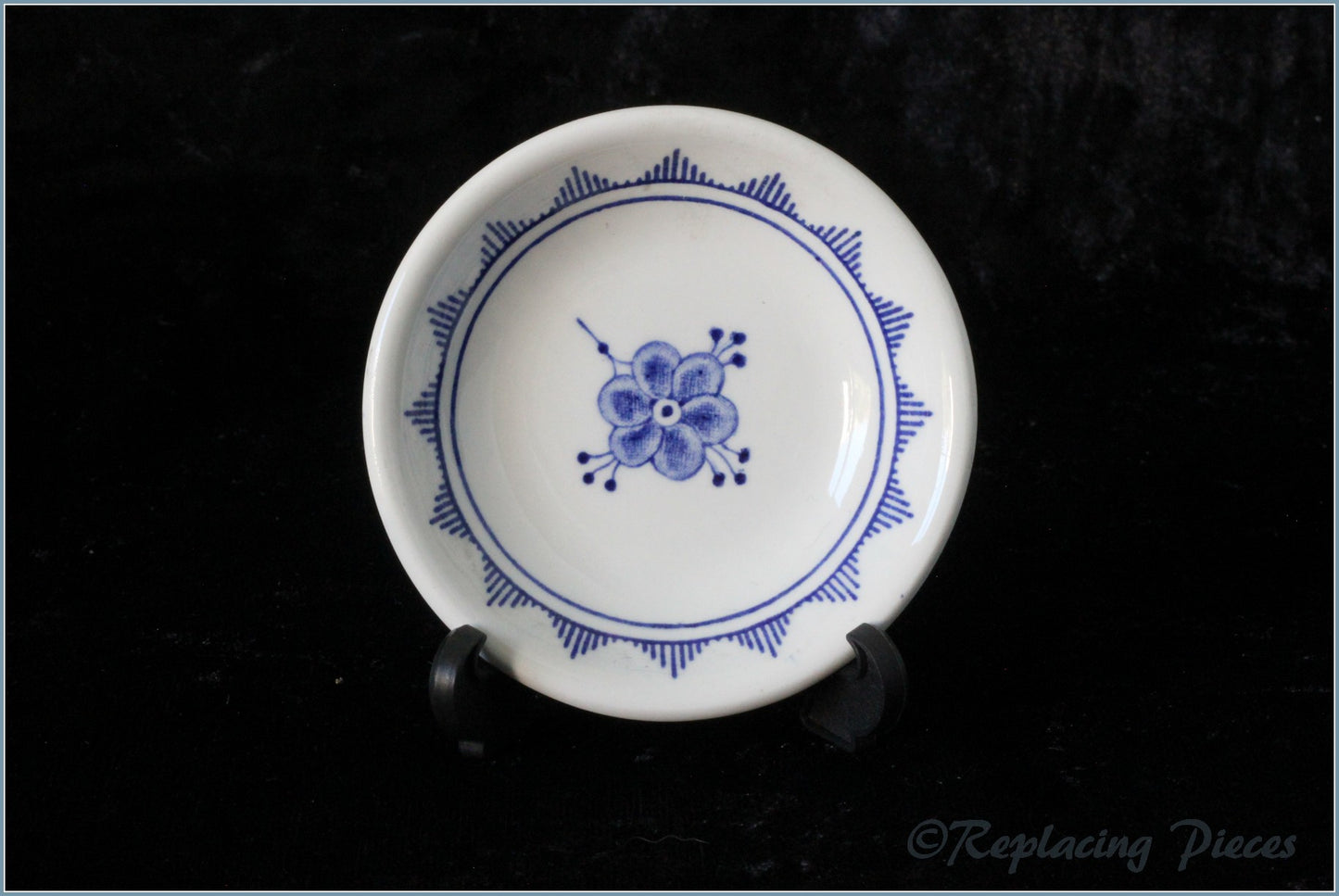 Furnivals - Denmark (Blue) - Butter Pat