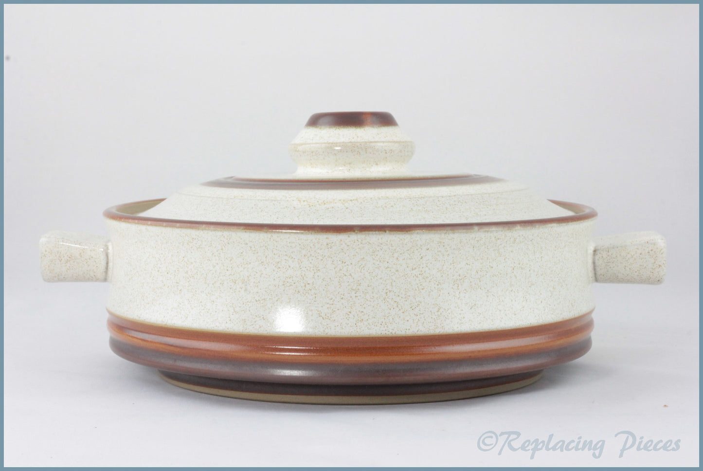 Denby - Potters Wheel (Tan) - 2 Pint Casserole