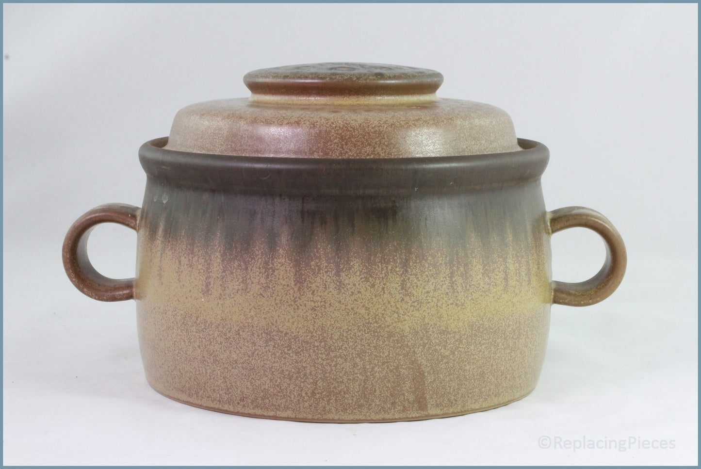 Denby - Romany - 4 Pint Casserole Dish