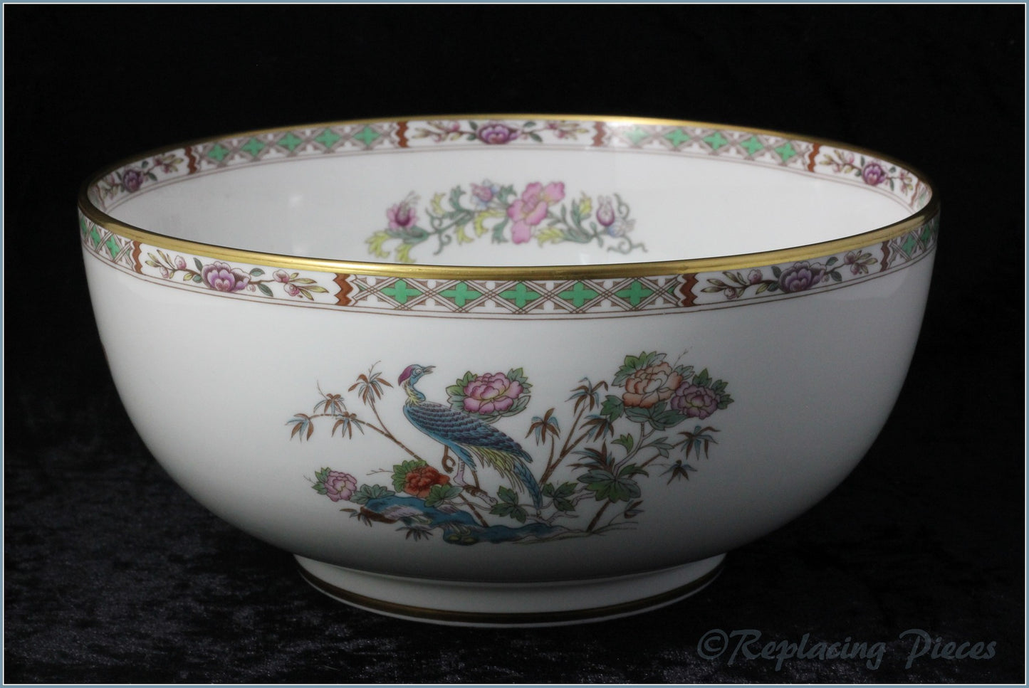Wedgwood - Kutani Crane (gold edge) - Salad Bowl