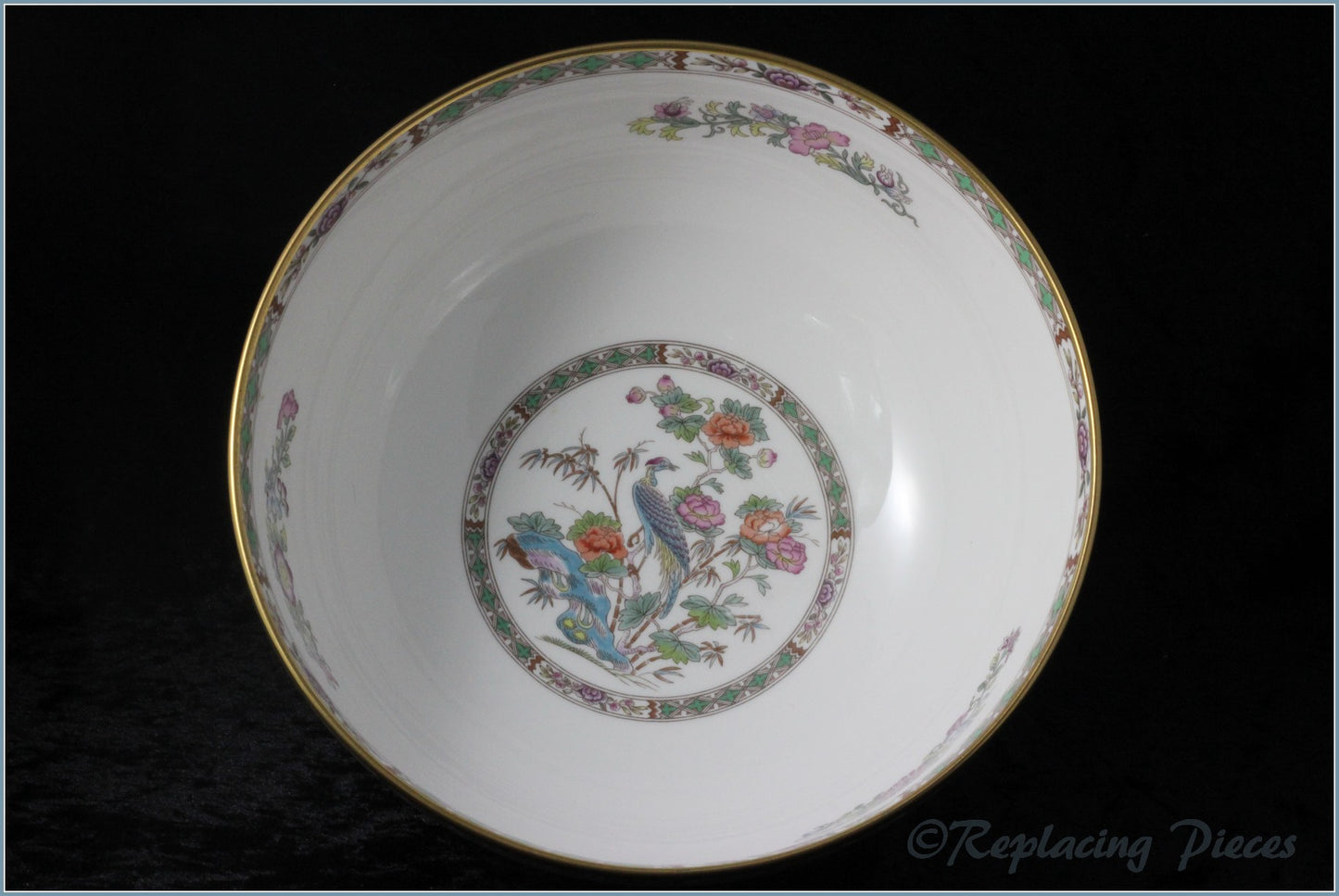 Wedgwood - Kutani Crane (gold edge) - Salad Bowl