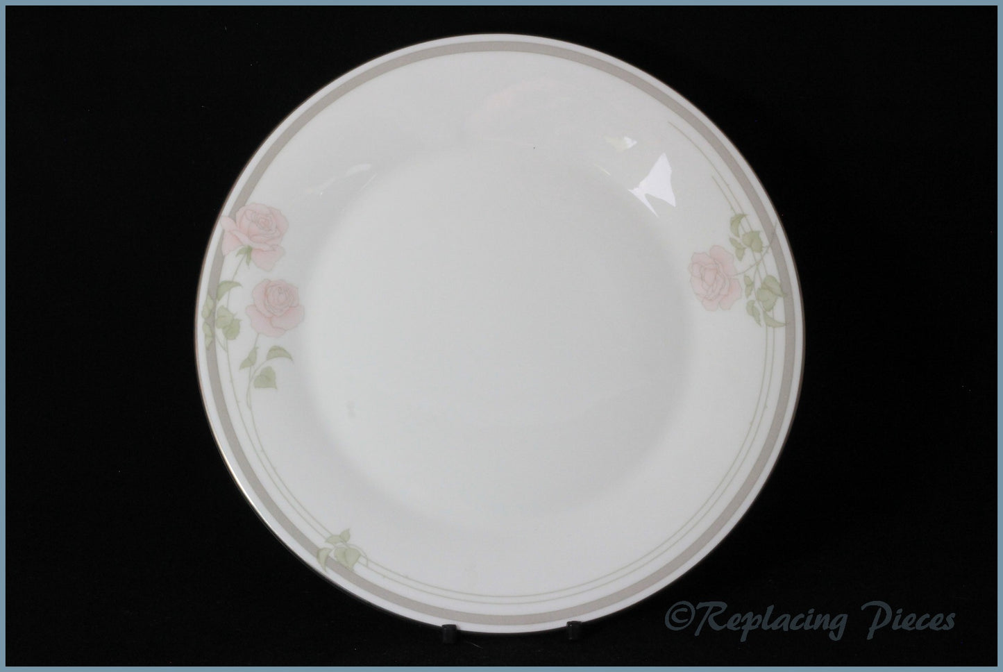 Royal Doulton - Twilight Rose (H5096) - 9" Luncheon Plate