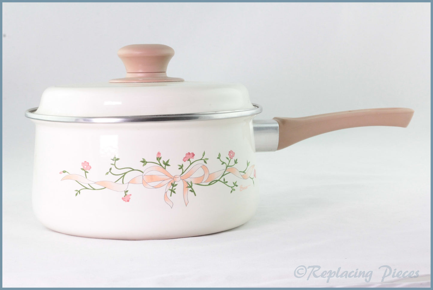 Johnson Brothers - Eternal Beau - Saucepan (Large)