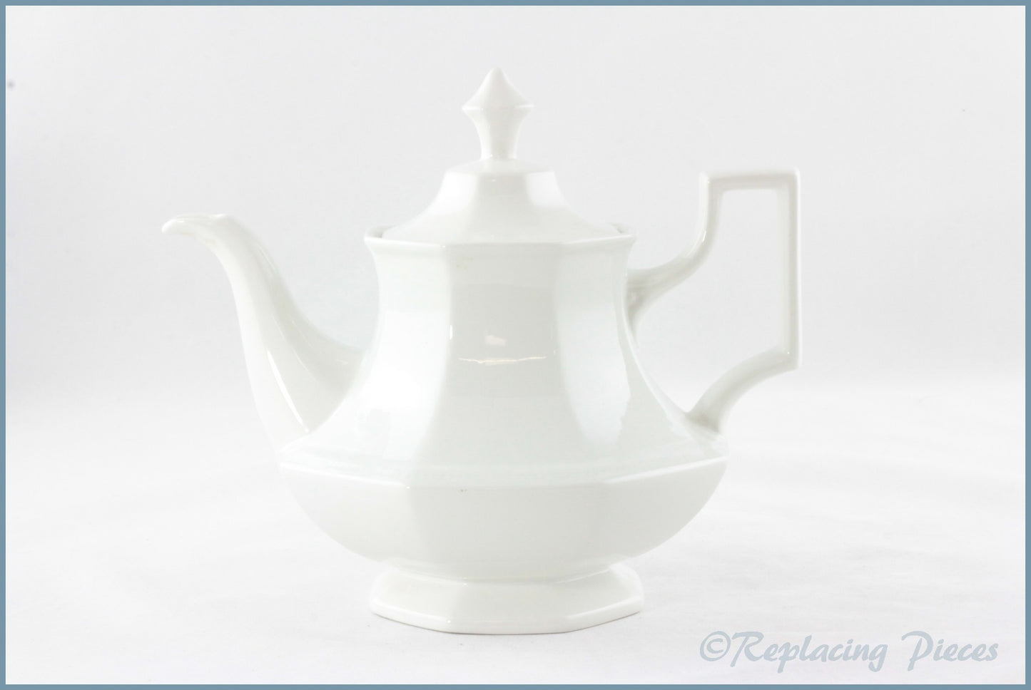 Johnson Brothers - Heritage White - Teapot (Large)
