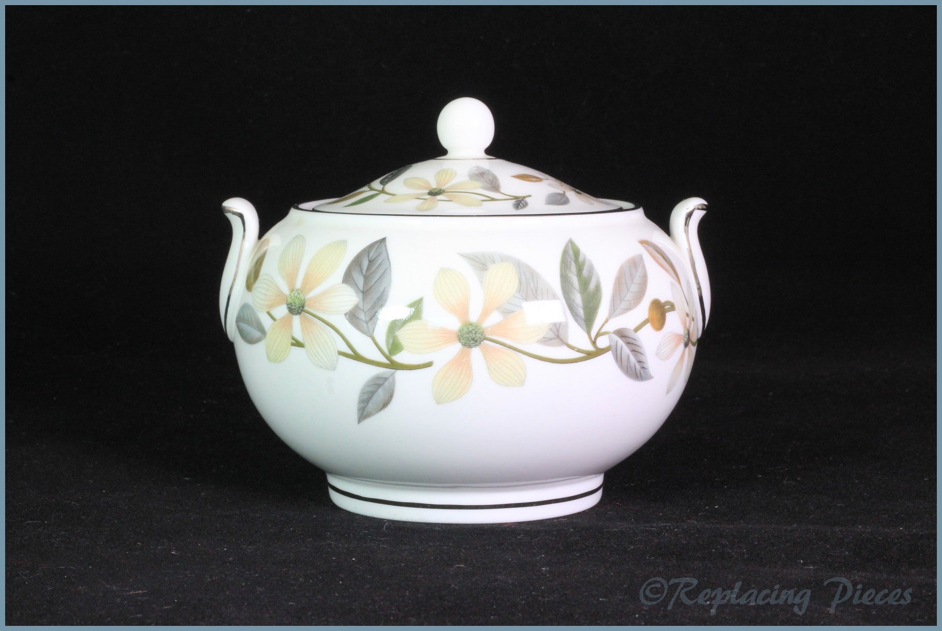 Wedgwood - Beaconsfield - Lidded Sugar Bowl