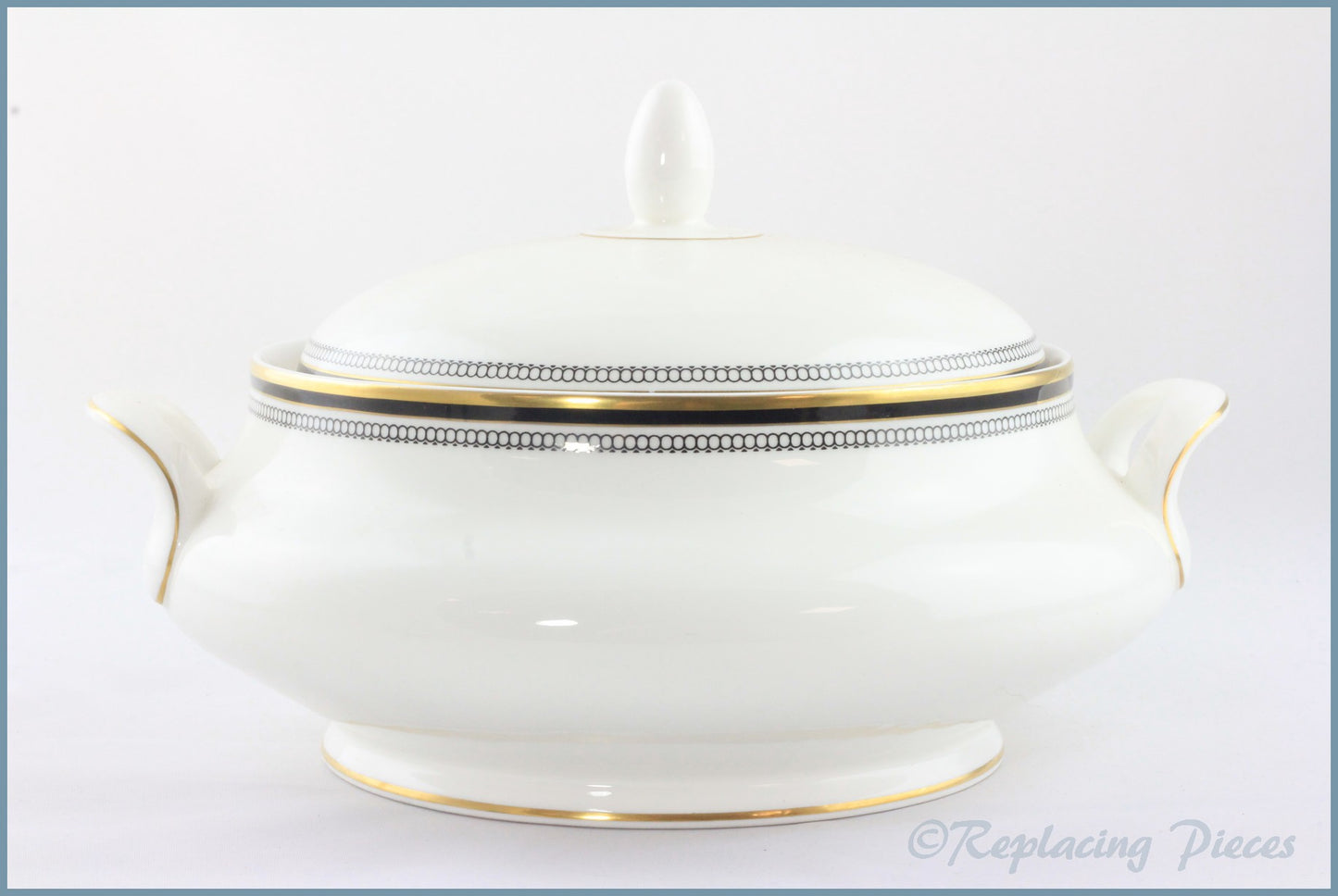 Royal Doulton - Pavanne (H5095) - Lidded Vegetable Dish