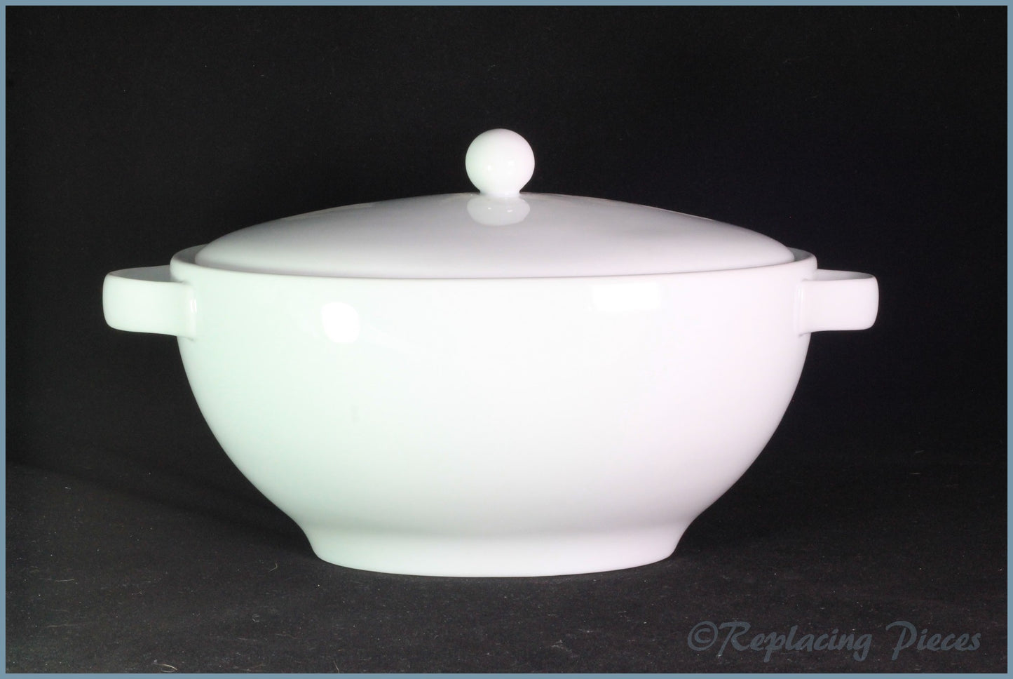 Marks & Spencer - Maxim (Rimmed) - Lidded Vegetable Dish