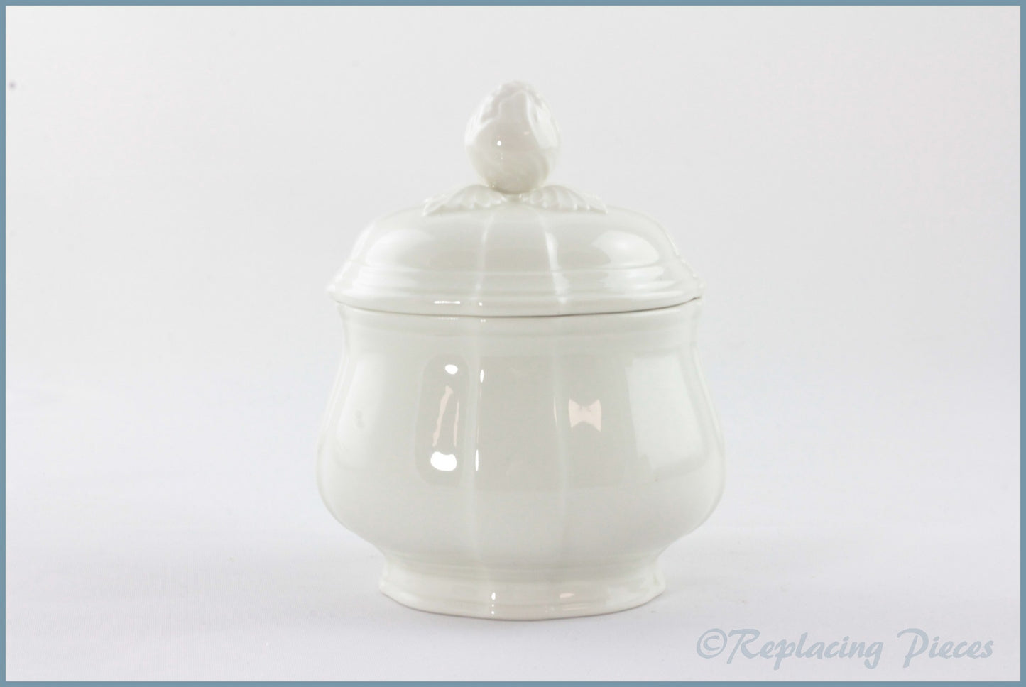 Villeroy & Boch - Manoir - Lidded Sugar Bowl