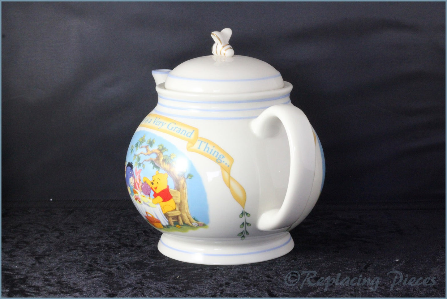 Lenox - Winnie The Pooh - The Pooh Pantry Teapot