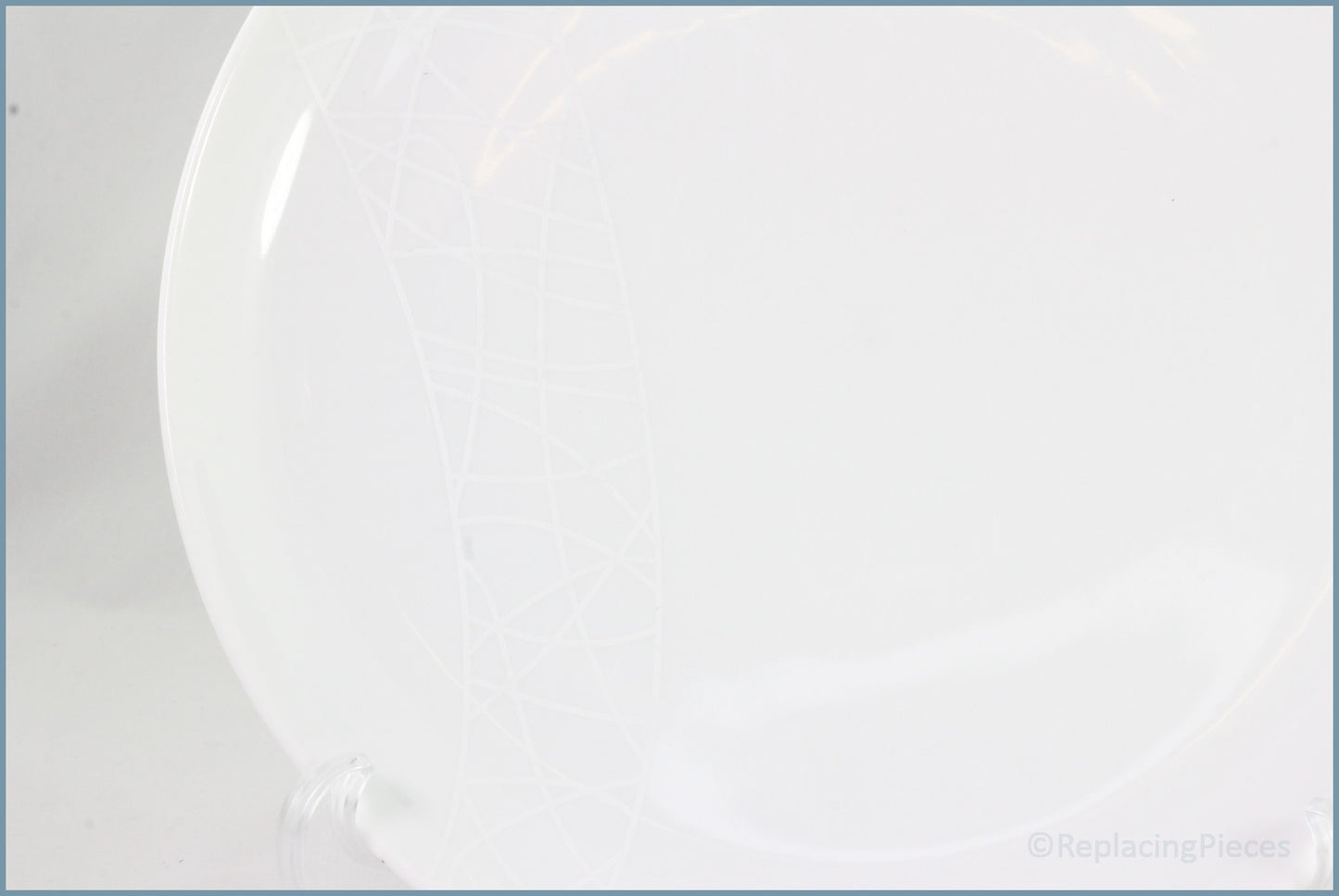 Queens - Jamie Oliver - White Embossed - Dinner Plate